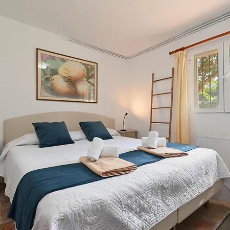 Casa Hedra *